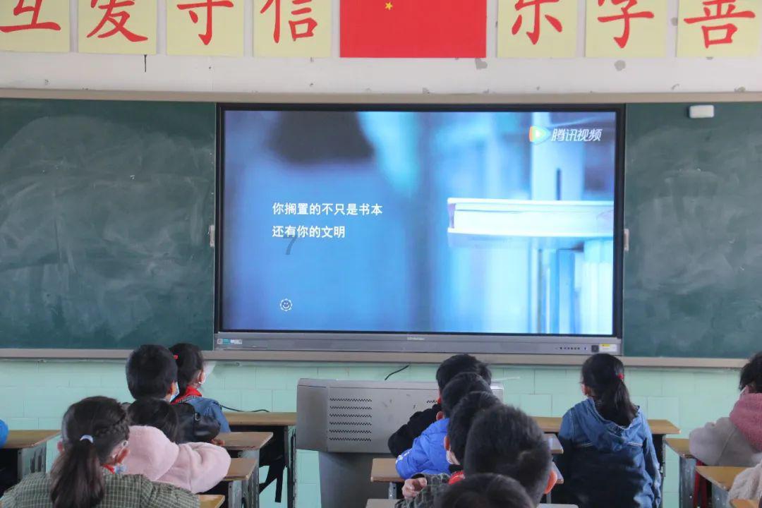 细品《水浒传》之替天行道，人性遮羞布：我穷我有理，你富你该杀